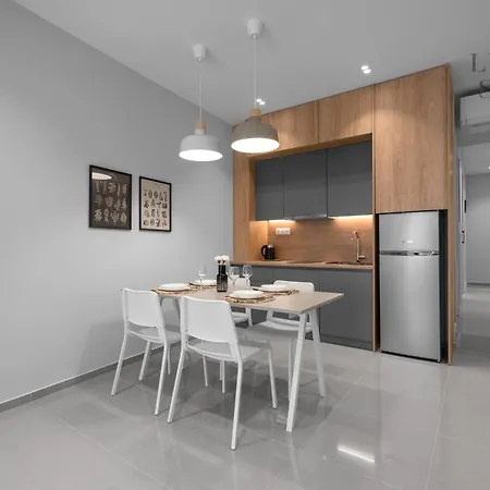 Bonsai Apartments, The Luxury *